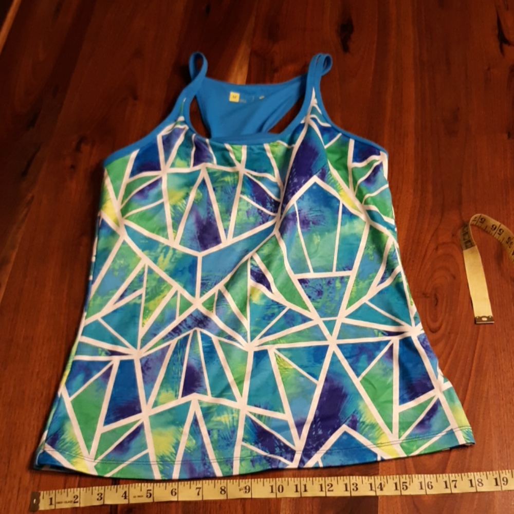 Geometric Pattern Workout Tank - Picture 3 of 8